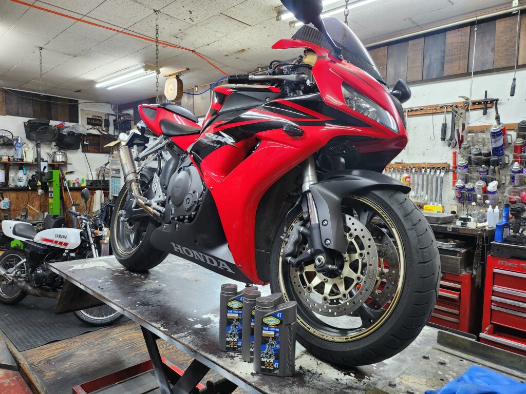 ホンダ　CBR1000RR　SC57　車検整備
